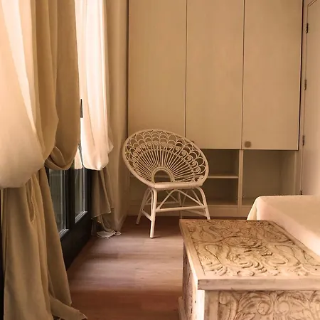 Indisparte Πανσιόν 4*