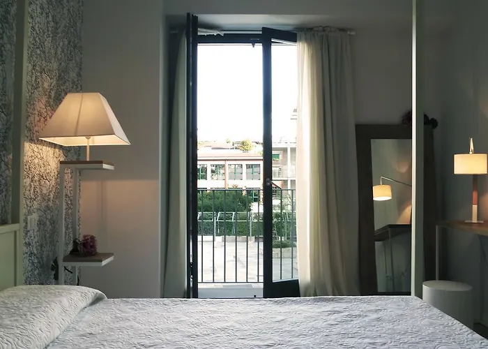 Πανσιόν Indisparte 4*